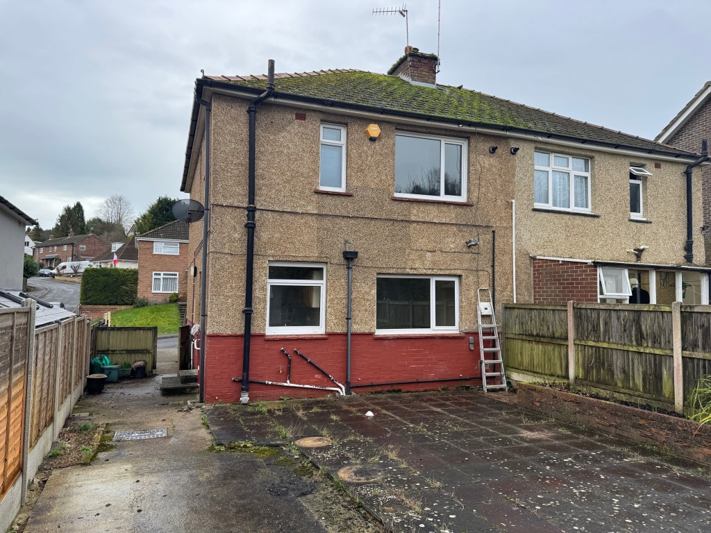 Lot: 126 - THREE-BEDROOM SEMI IN POPULAR LOCATION - Rear elevation